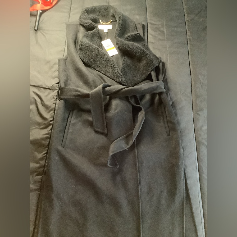 Micheal Kors Wool Blend and Sherpa Wrap Vest - Picture 3 of 5